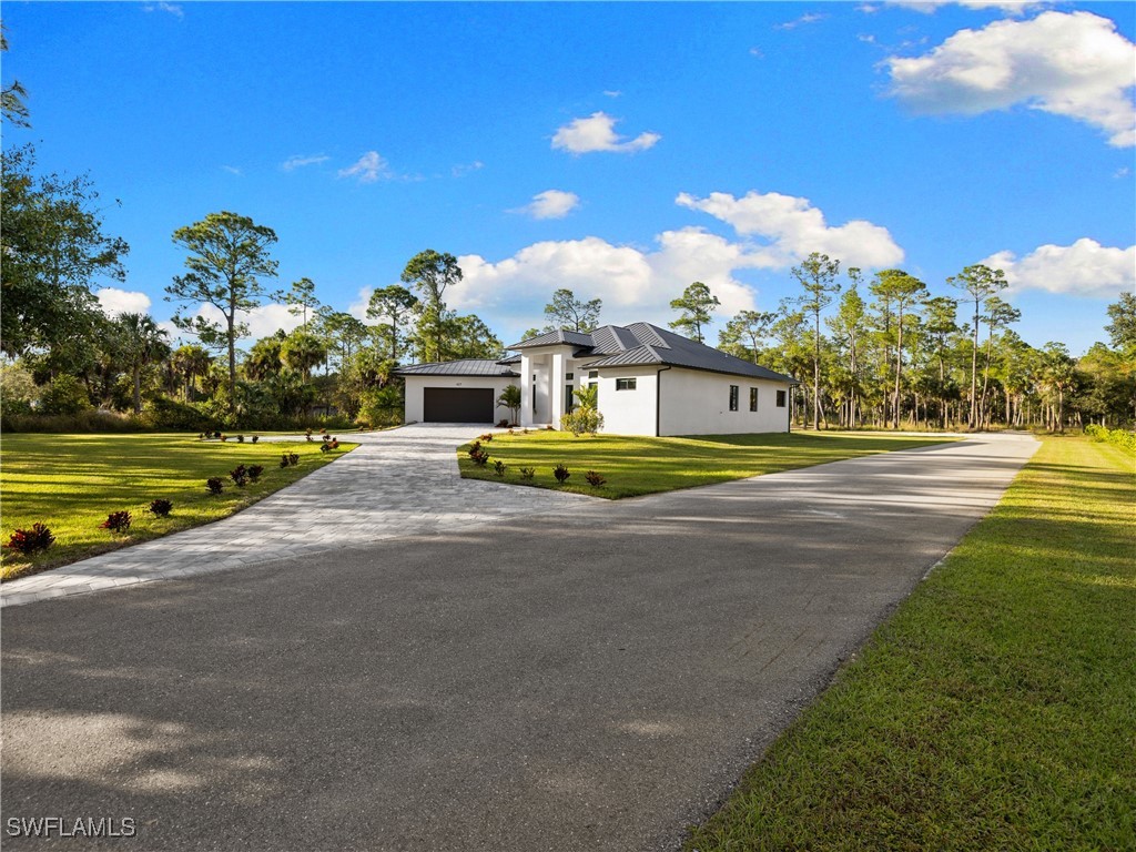 927 12th Avenue NE Naples FL 34120 225077985 image2