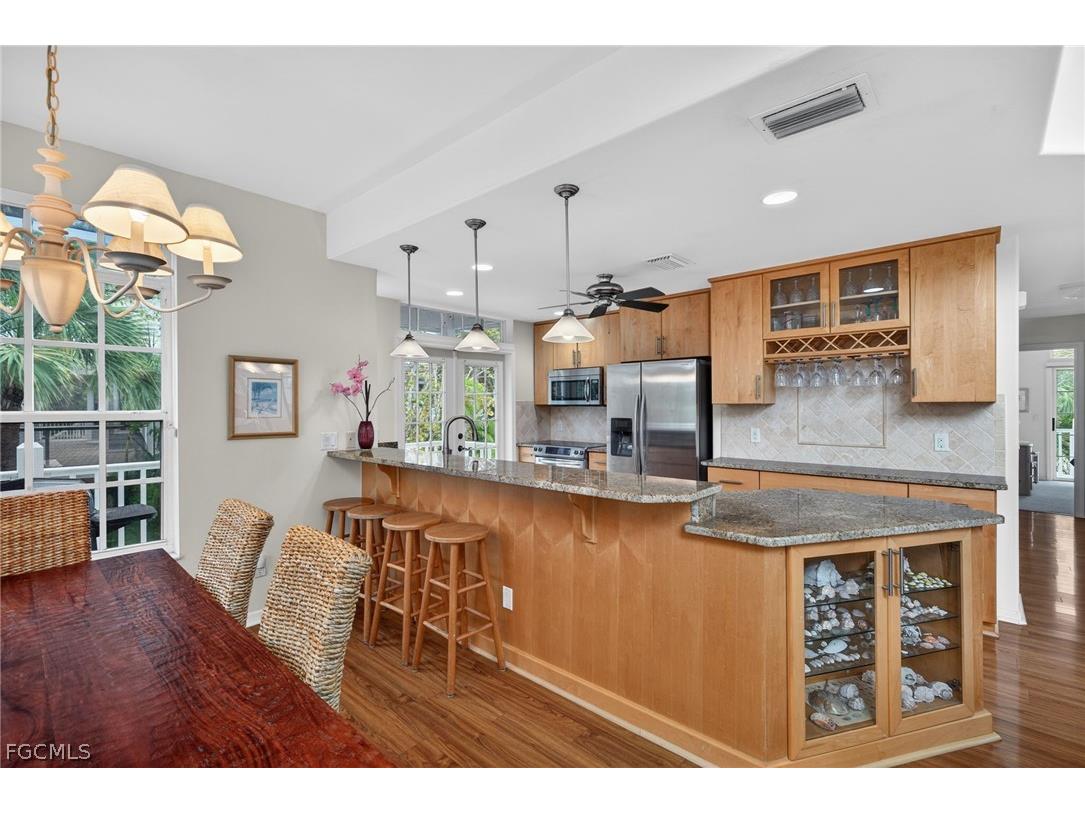 927 Almas Court Sanibel FL 33957 2026012254 image14