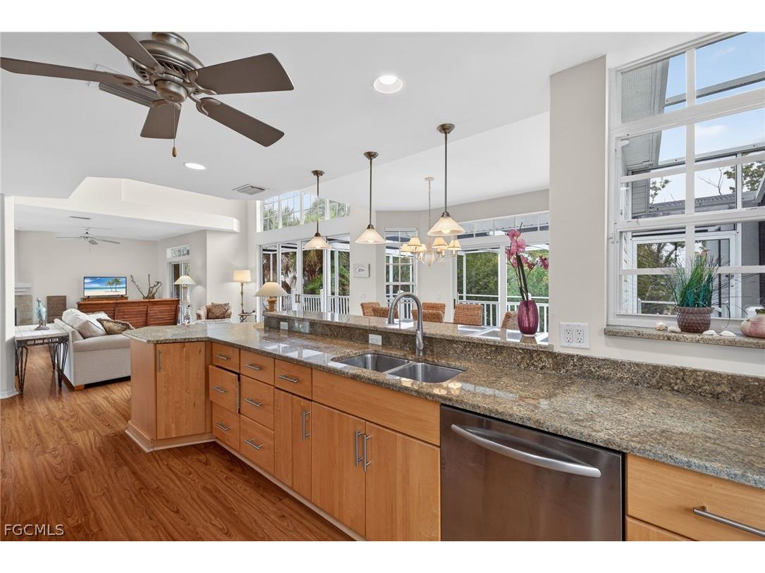 927 Almas Court Sanibel FL 33957 2026012254 image17