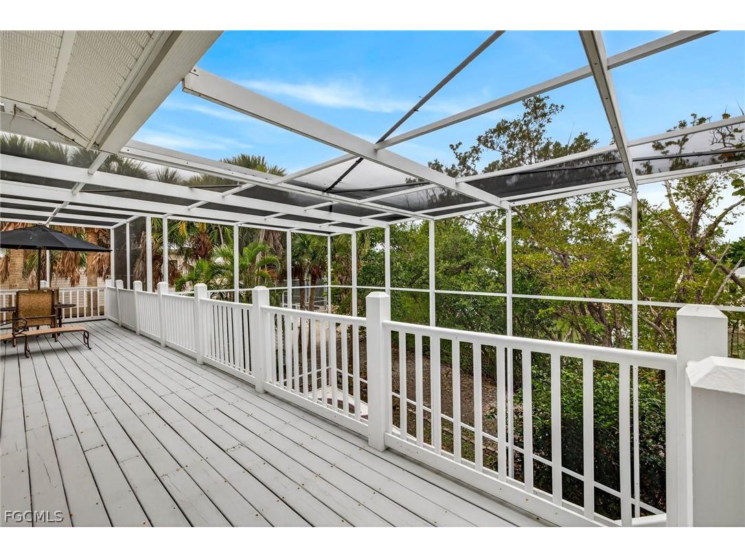 927 Almas Court Sanibel FL 33957 2026012254 image33