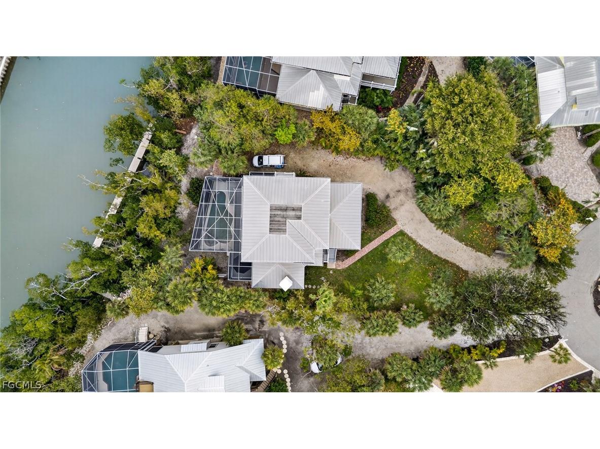 927 Almas Court Sanibel FL 33957 2026012254 image44