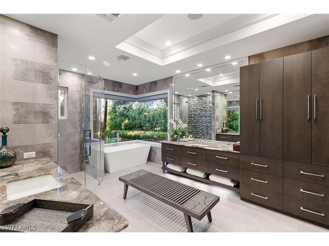 927 Barcarmil Way Naples FL 34110 226000128 image23