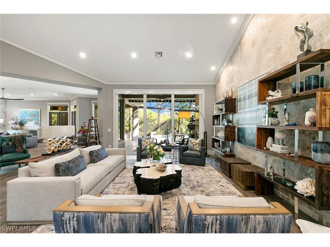 927 Barcarmil Way Naples FL 34110 226000128 image6