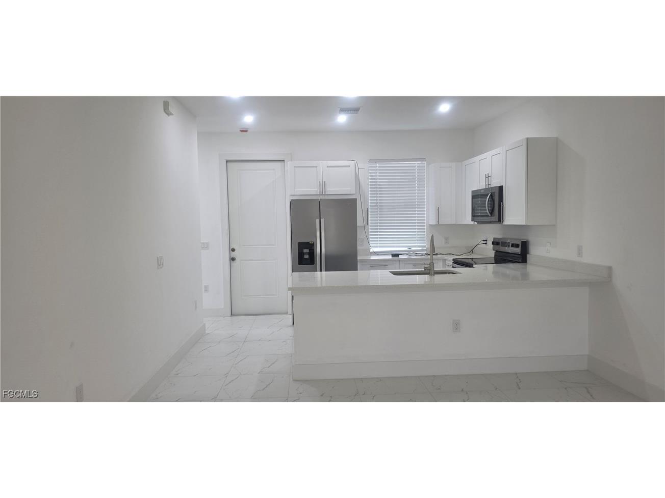 927 Chenault Street Lehigh Acres FL 33974 2025023828 image7