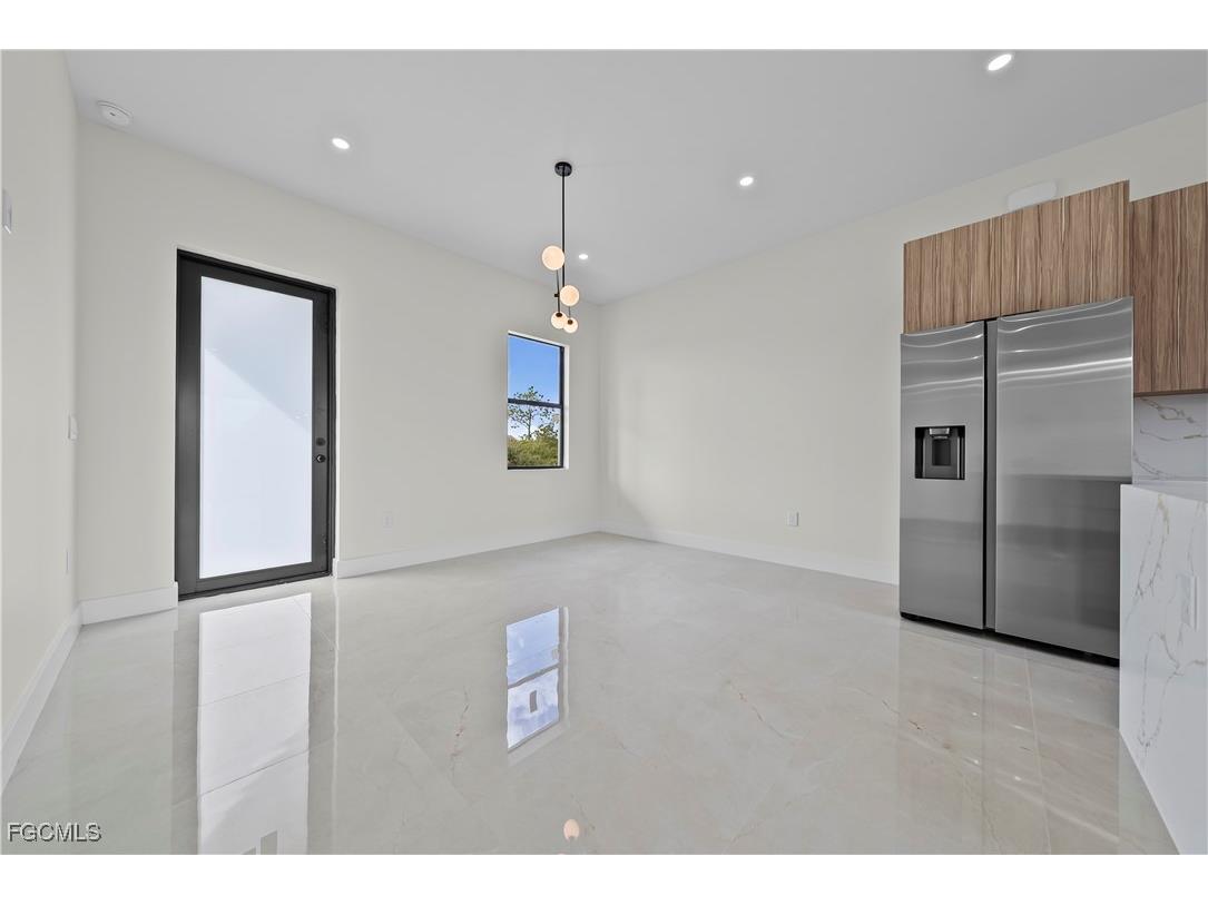 927 Norfolk Avenue S Lehigh Acres FL 33974 2026005723 image4