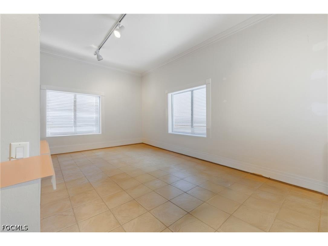 927 SE 13th Avenue Cape Coral FL 33990 2026018527 image13