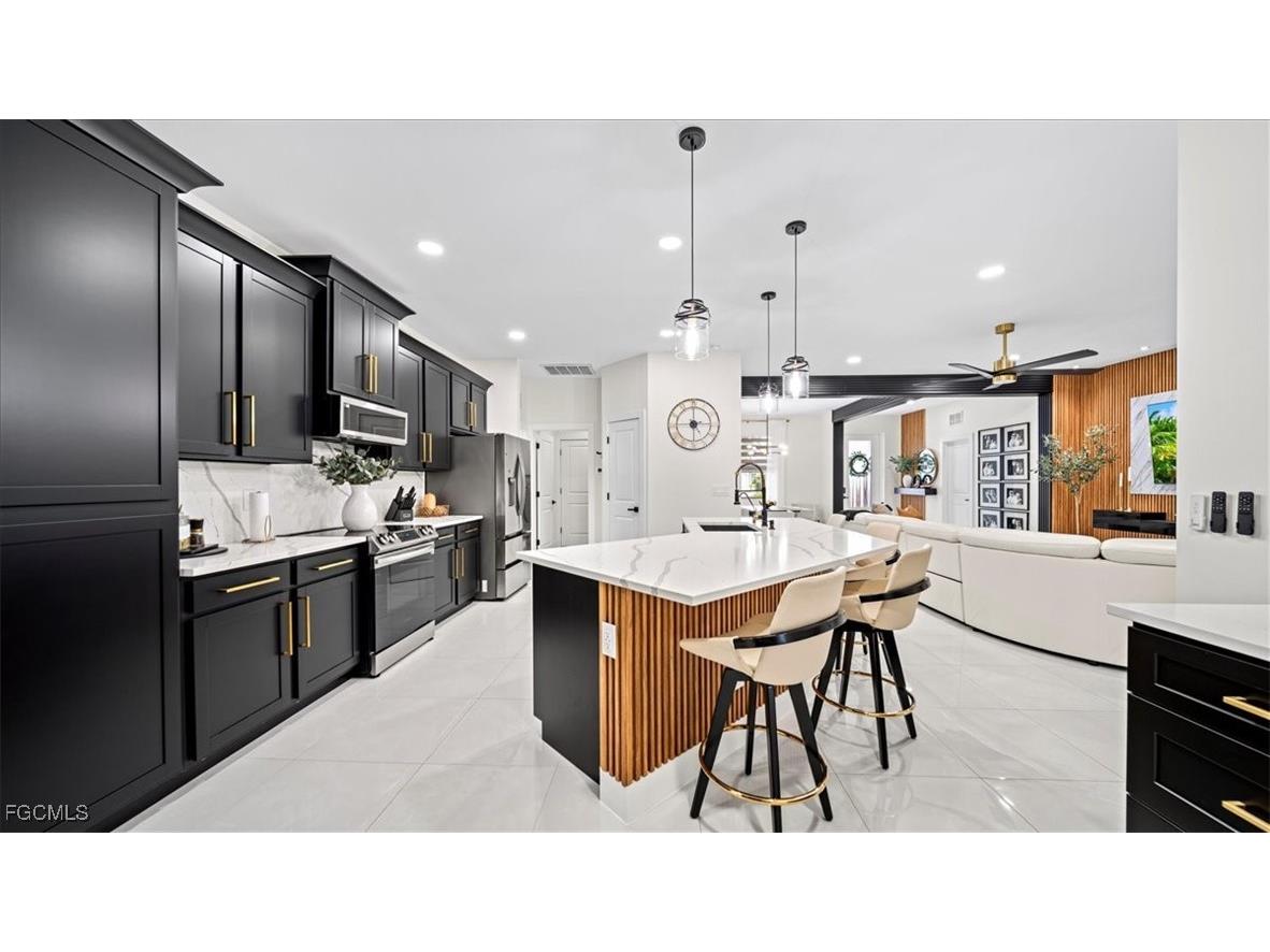 927 SW 25th Street Cape Coral FL 33914 2026002546 image12