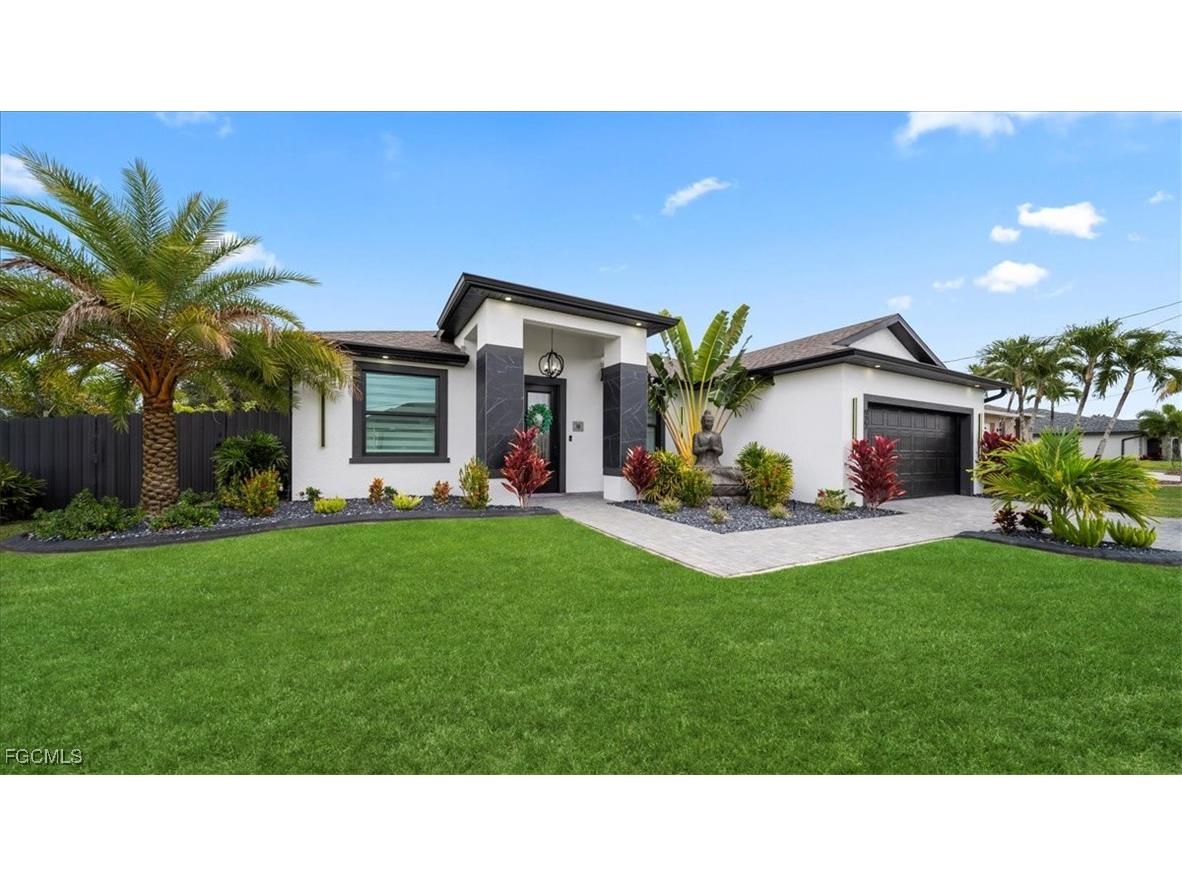 927 SW 25th Street Cape Coral FL 33914 2026002546 image3