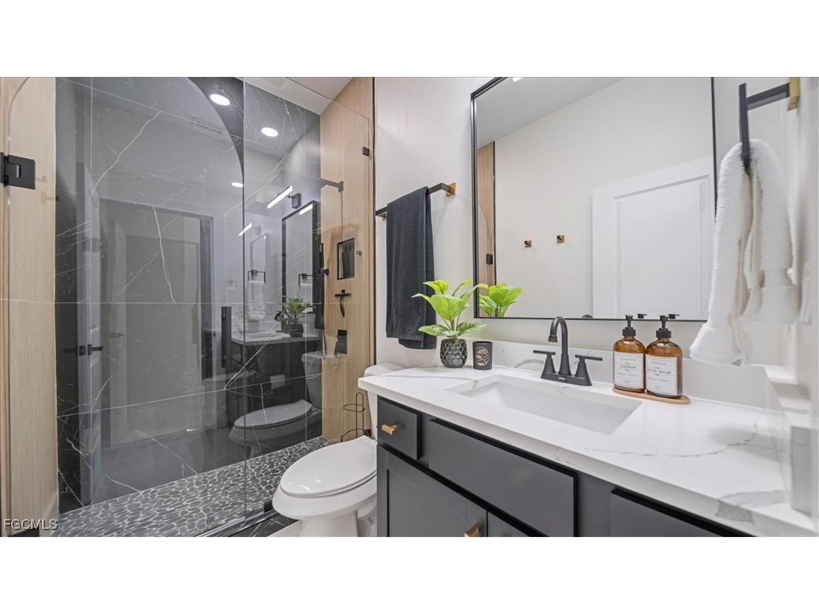 927 SW 25th Street Cape Coral FL 33914 2026002546 image34