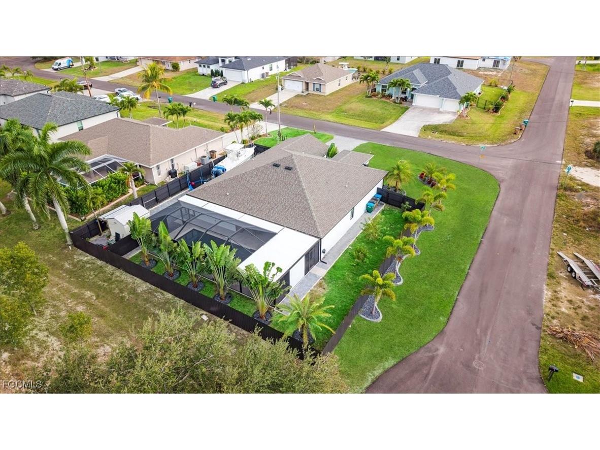 927 SW 25th Street Cape Coral FL 33914 2026002546 image48