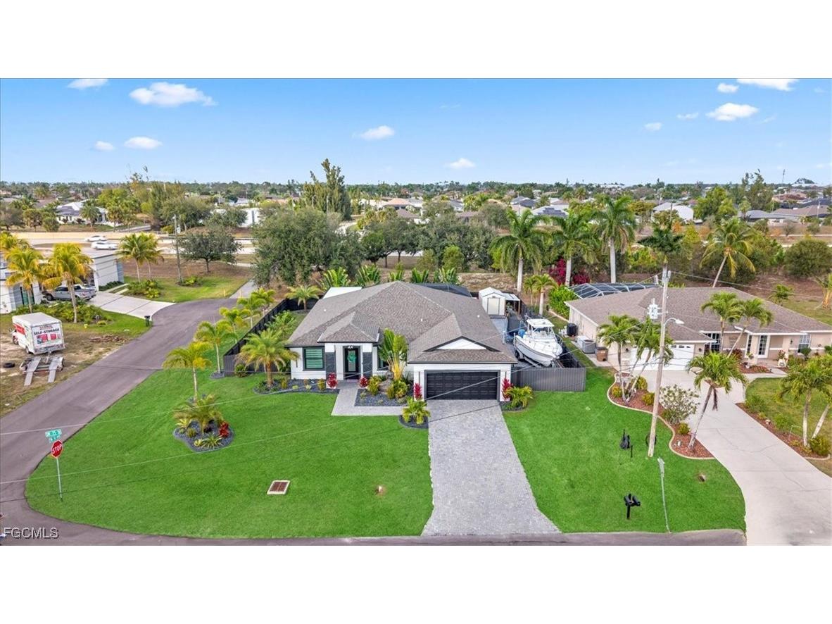 927 SW 25th Street Cape Coral FL 33914 2026002546 image49