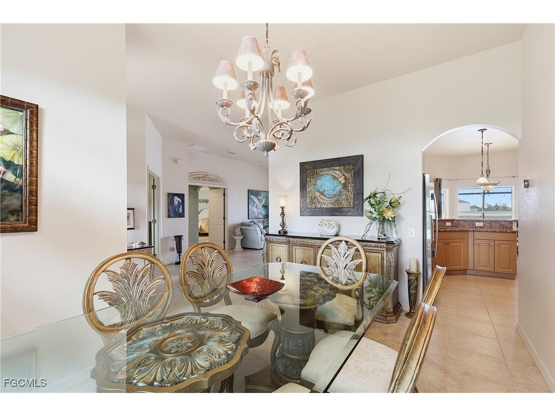 927 SW 28th Terrace Cape Coral FL 33914 2026004404 image10