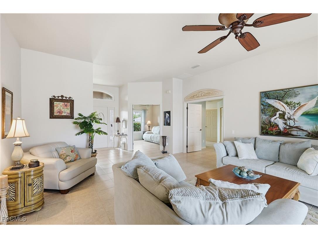 927 SW 28th Terrace Cape Coral FL 33914 2026004404 image12