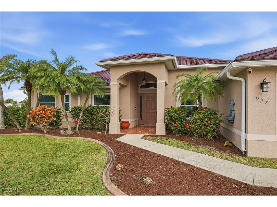 927 SW 28th Terrace Cape Coral FL 33914 2026004404 image2