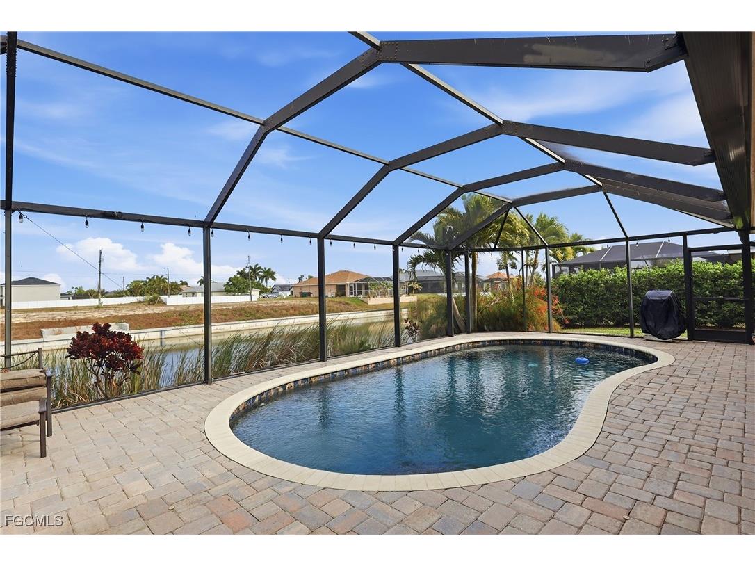 927 SW 28th Terrace Cape Coral FL 33914 2026004404 image38