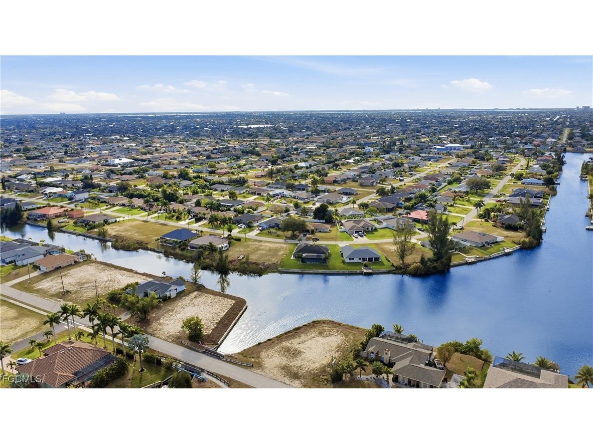927 SW 28th Terrace Cape Coral FL 33914 2026004404 image44