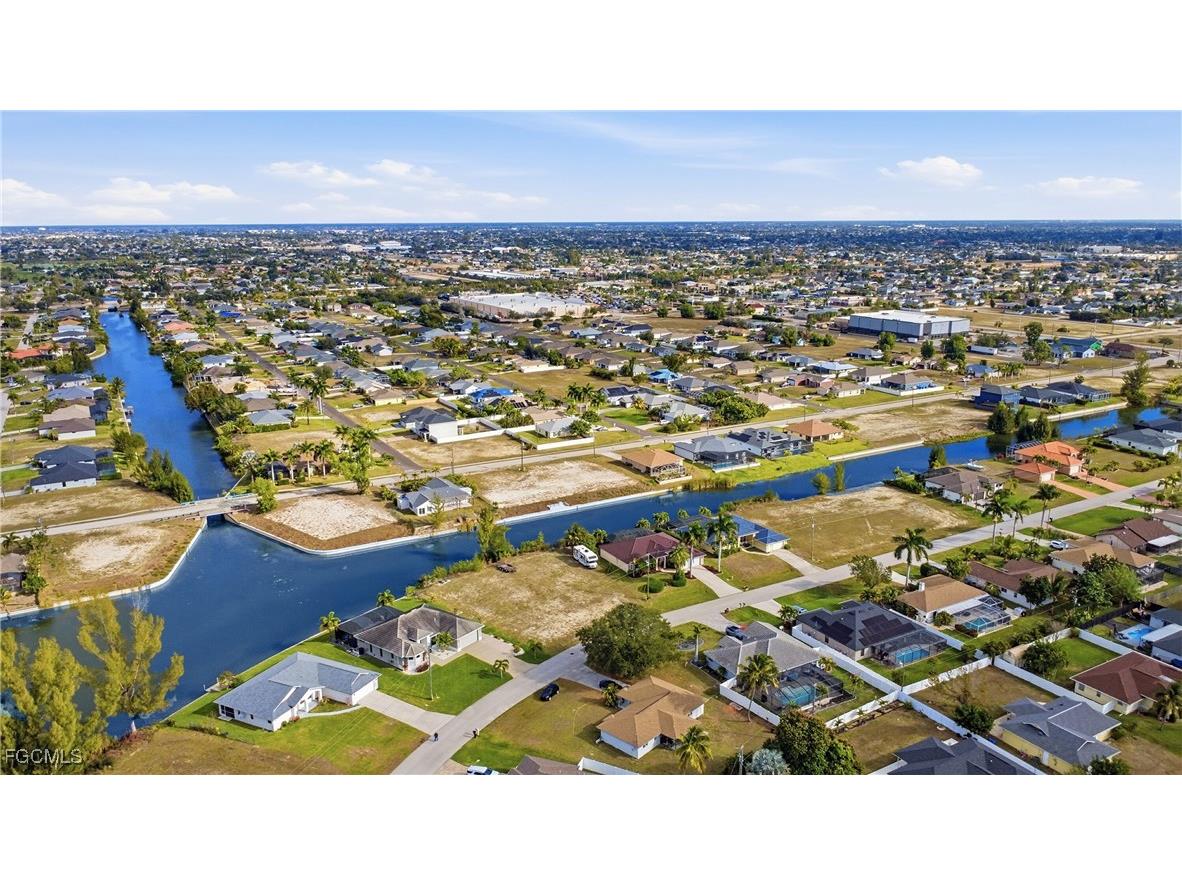 927 SW 28th Terrace Cape Coral FL 33914 2026004404 image45