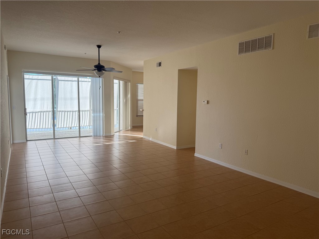 9270 Belleza Way #206 Fort Myers FL 33908 2025018557 image6