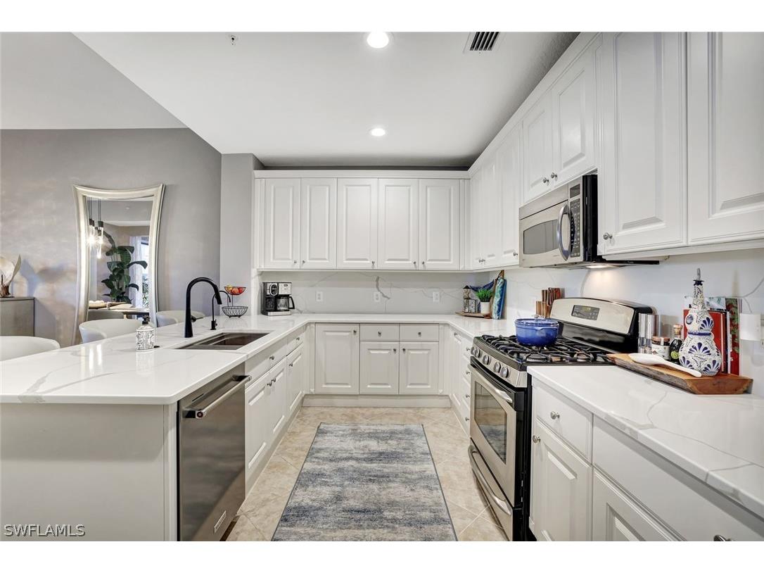 9270 Campanile Circle #102 Naples FL 34114 226006058 image4