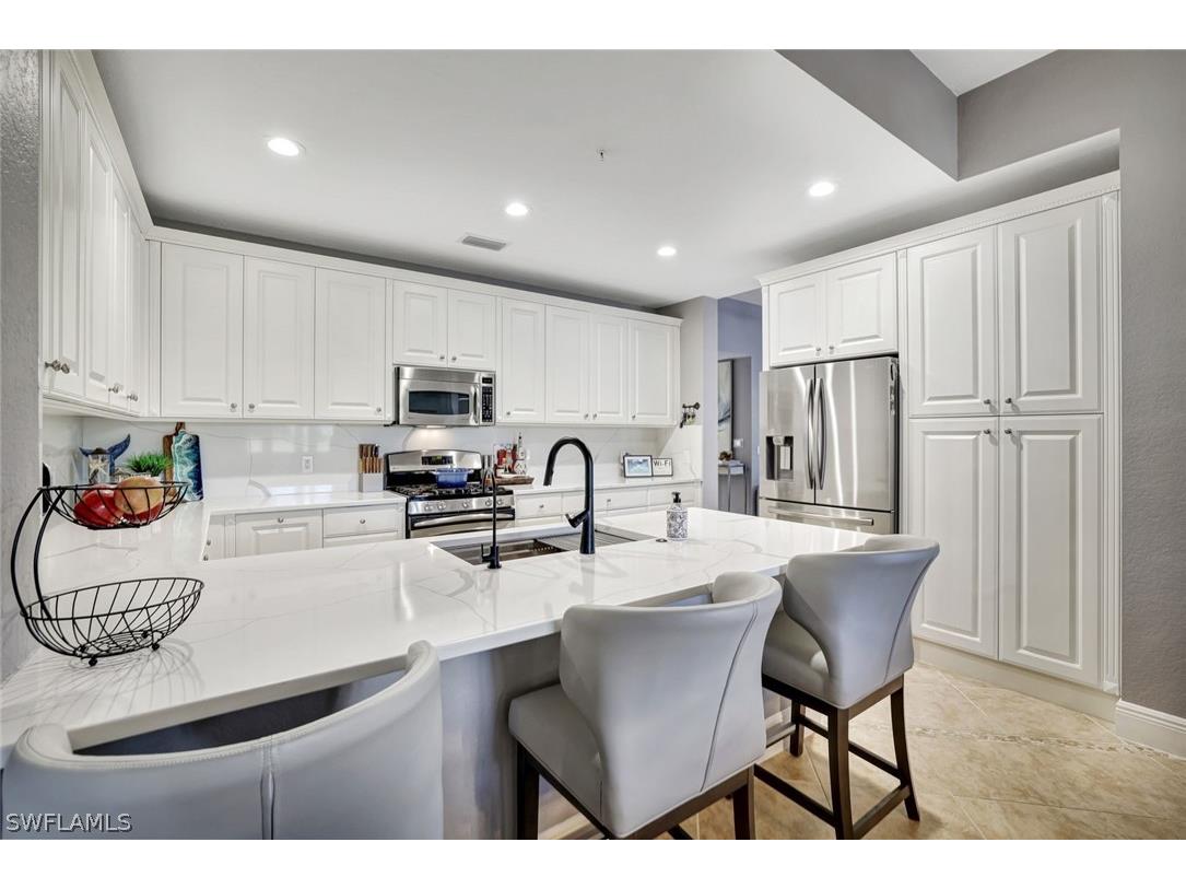 9270 Campanile Circle #102 Naples FL 34114 226006058 image8