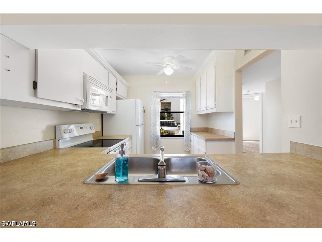 9270 Lake Park Drive #101 Fort Myers FL 33919 226016718 image9