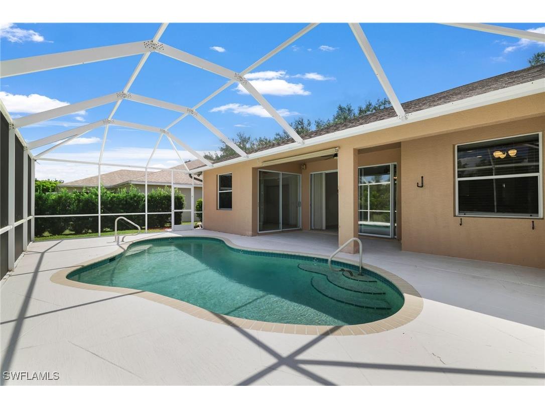 9271 Pittsburgh Boulevard Fort Myers FL 33967 225064878 image1