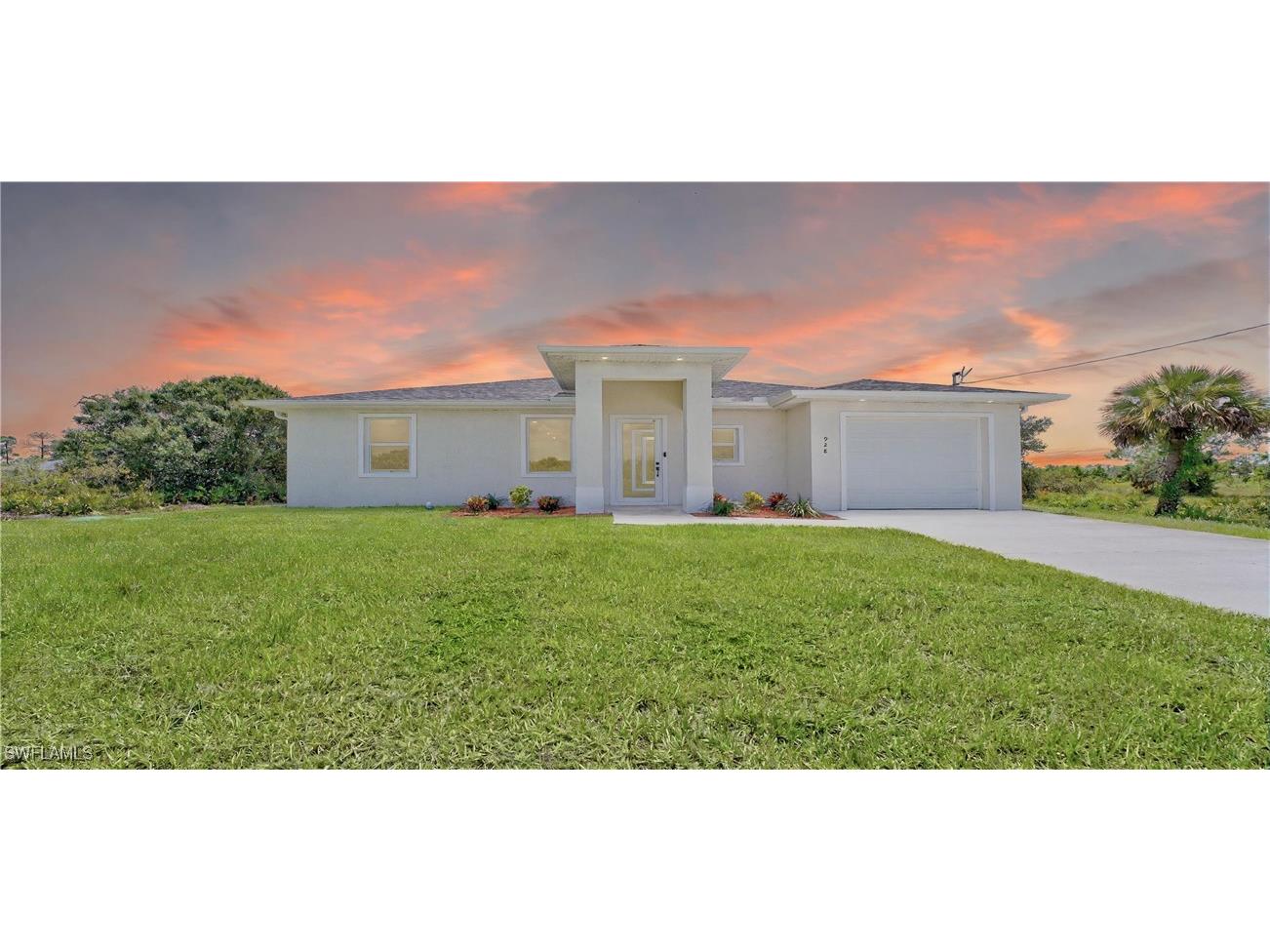 928 Grant Boulevard Lehigh Acres FL 33974 225067944 image1