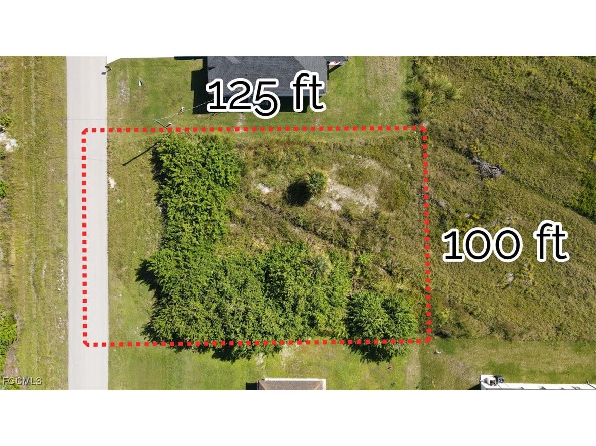 928 Jaguar Boulevard Lehigh Acres FL 33974 2025017745 image8