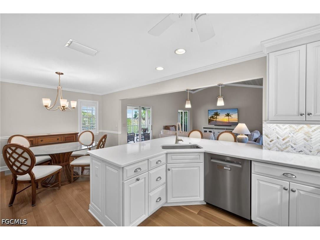928 Pepper Tree Place Sanibel FL 33957 2026023786 image11