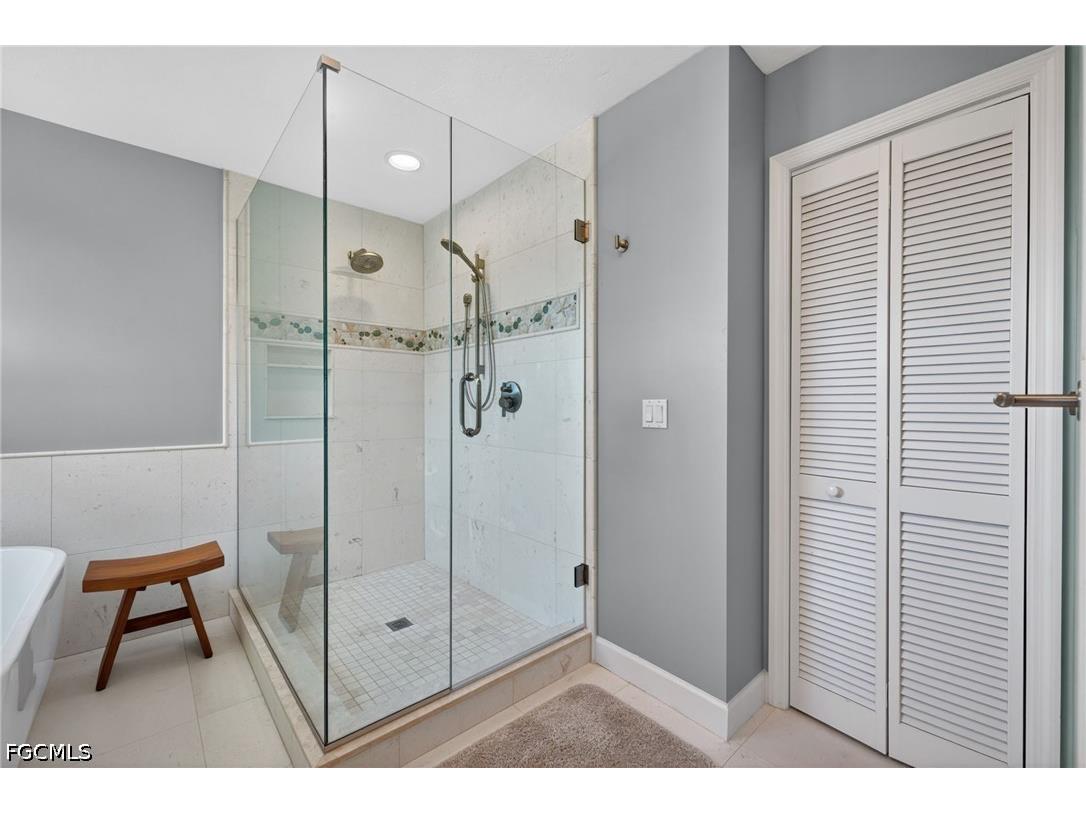 928 Pepper Tree Place Sanibel FL 33957 2026023786 image18