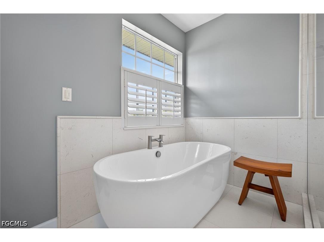 928 Pepper Tree Place Sanibel FL 33957 2026023786 image19