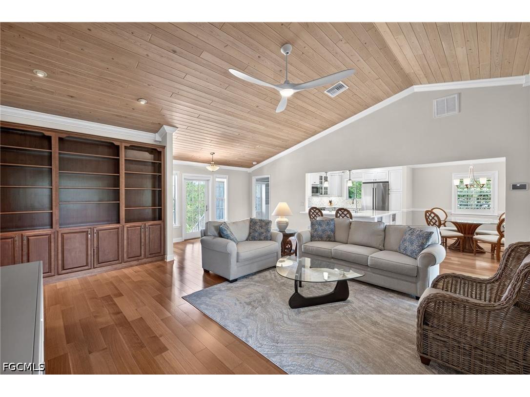 928 Pepper Tree Place Sanibel FL 33957 2026023786 image3