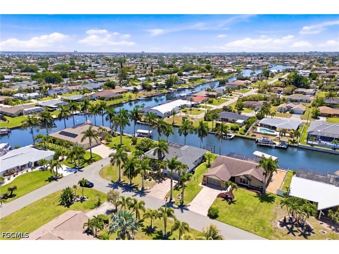 928 SE 33rd Street Cape Coral FL 33904 2026012756 image11