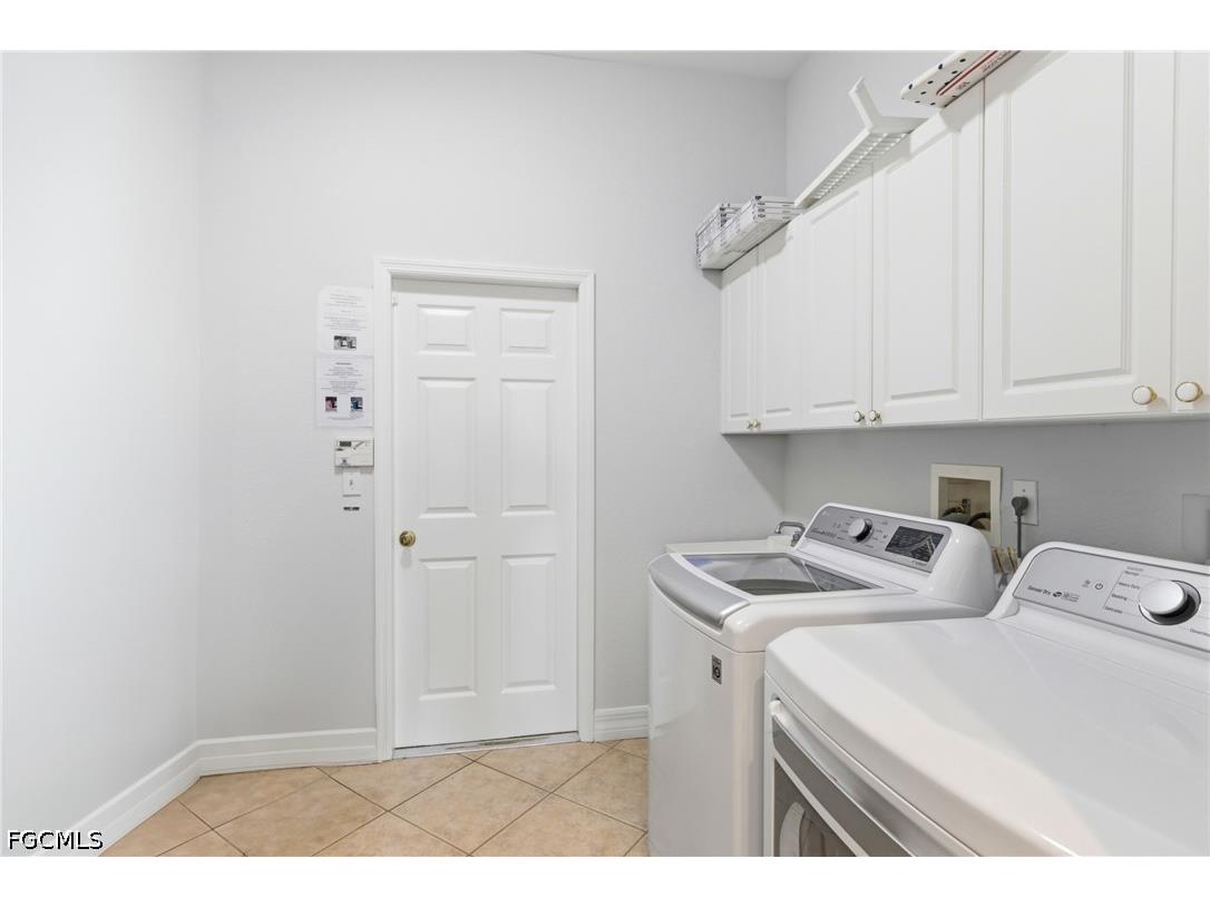 928 SE 33rd Street Cape Coral FL 33904 2026012756 image47