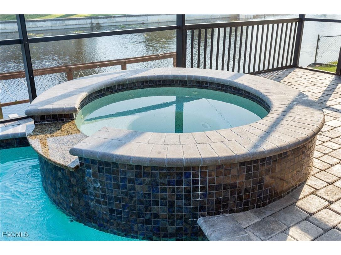 928 SW 36th Terrace Cape Coral FL 33914 2025015965 image13