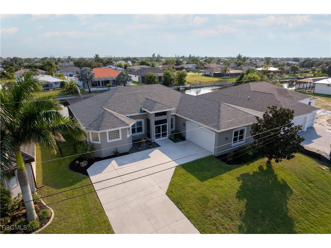 928 SW 36th Terrace Cape Coral FL 33914 2025015965 image5