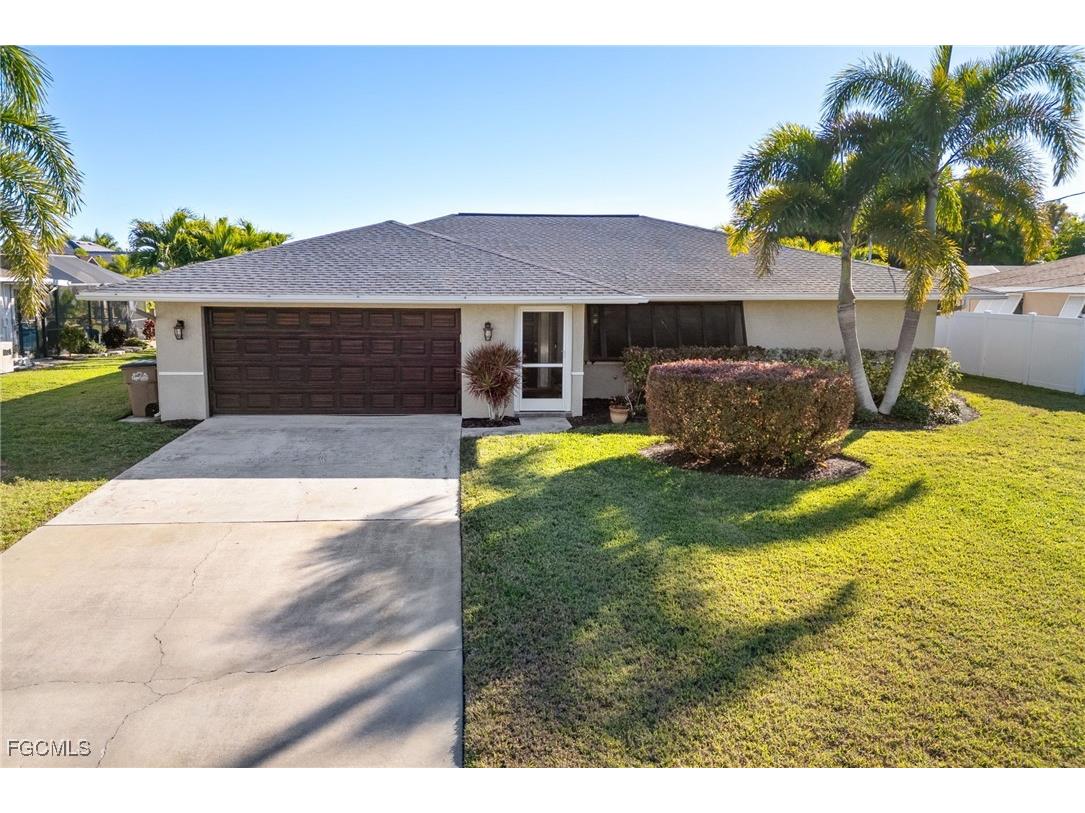 928 SW 52nd Street Cape Coral FL 33914 2026003177 image1