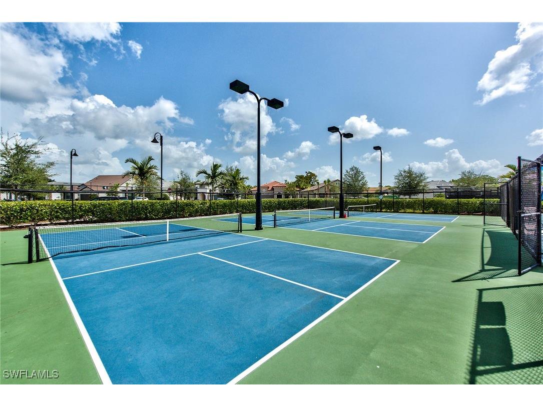 9280 Cormorant Drive Naples FL 34120 225067947 image19