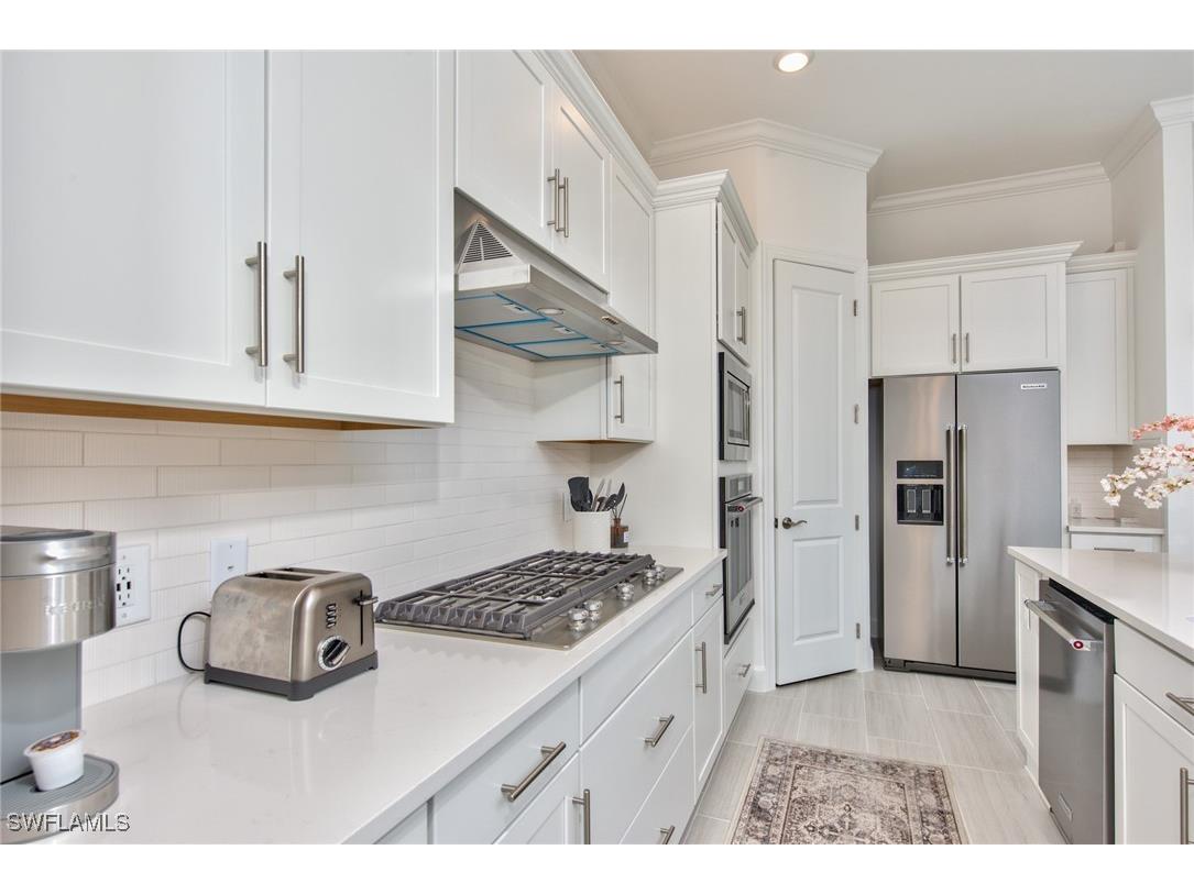 9280 Cormorant Drive Naples FL 34120 225067947 image7