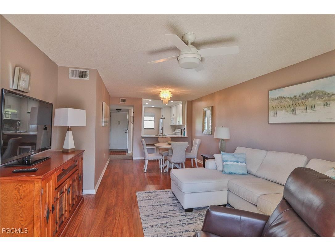 9281 Central Park Drive #206 Fort Myers FL 33919 2025023540 image9