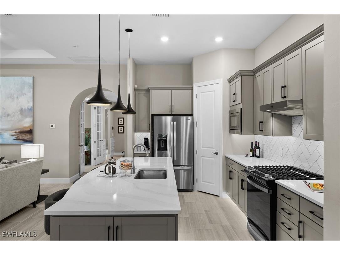 9284 Cormorant Drive Naples FL 34120 225077720 image9