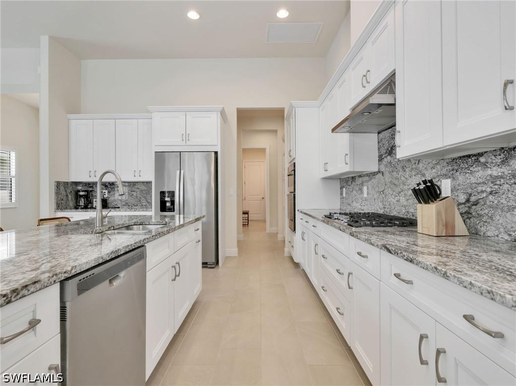 9288 Cayman Drive Naples FL 34114 226016539 image17