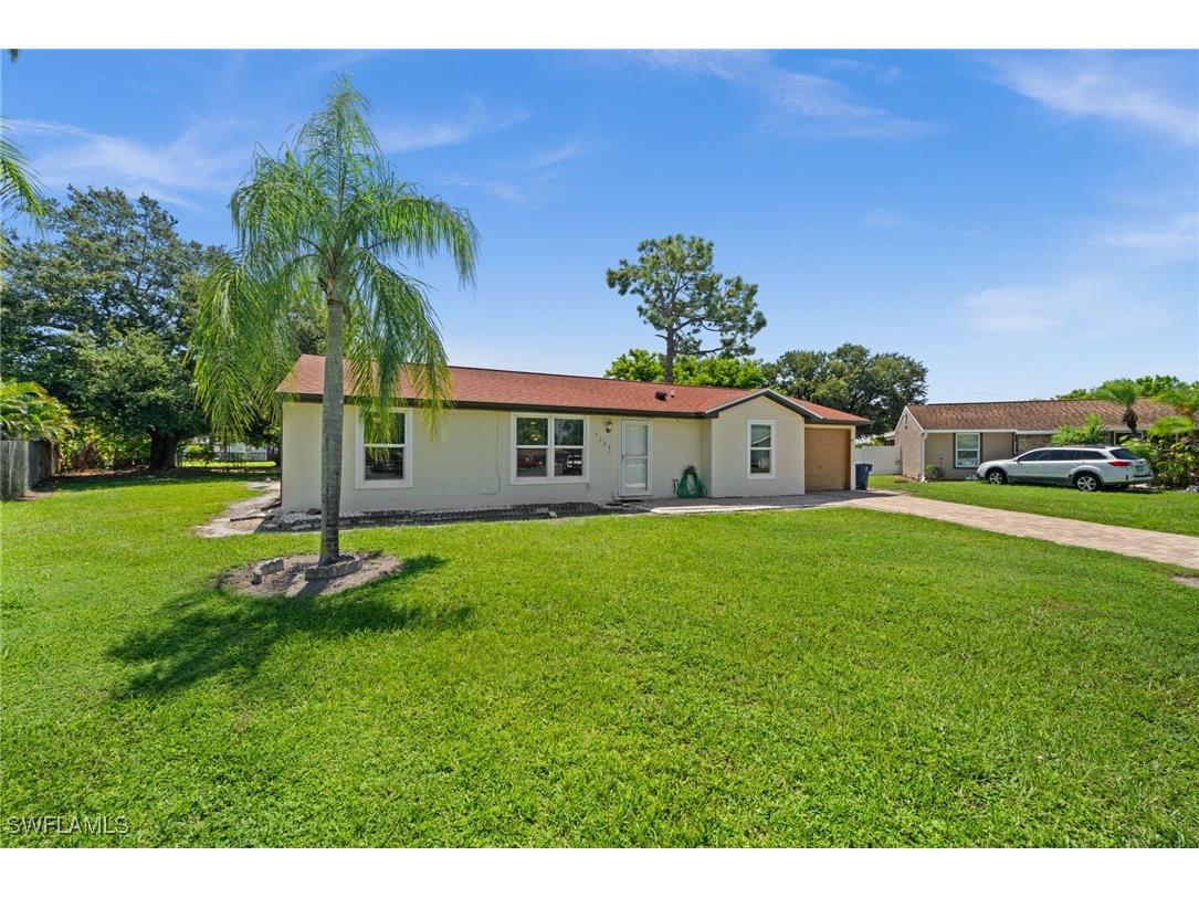 9288 Oak Bridge Court Fort Myers FL 33967 225068049 image1