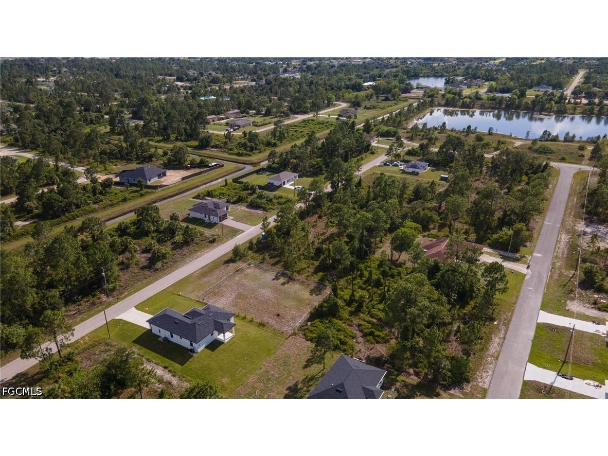 929 Danube Street Lehigh Acres FL 33974 2026026455 image4