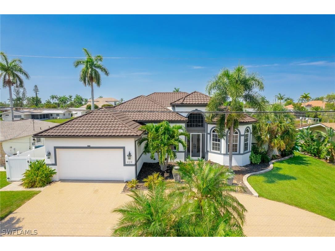 929 Lucerne Parkway Cape Coral FL 33904 224042532 image1
