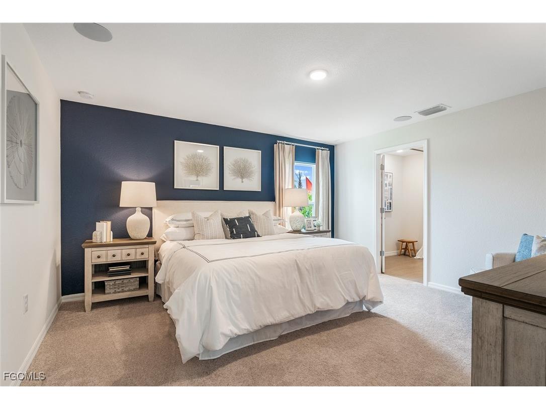 929 NW 8th Place Cape Coral FL 33993 2025011119 image21