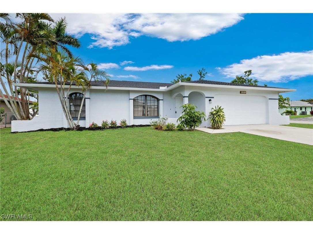 929 SE 16th Place Cape Coral FL 33990 223039740 image1