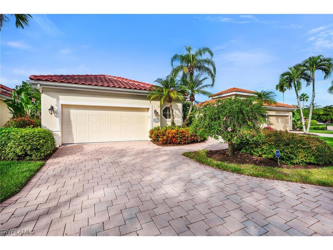 929 Tierra Lago Way Naples FL 34119 223088811 image1
