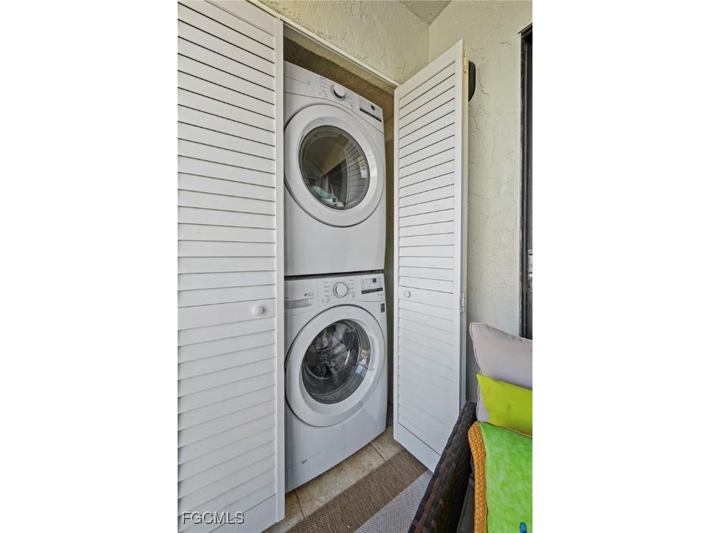 9290 Lake Park Drive #201 Fort Myers FL 33919 2026005378 image19