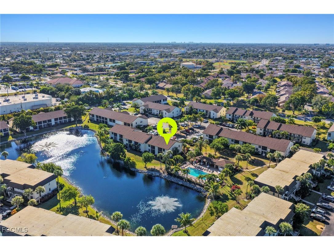 9290 Lake Park Drive #201 Fort Myers FL 33919 2026005378 image2